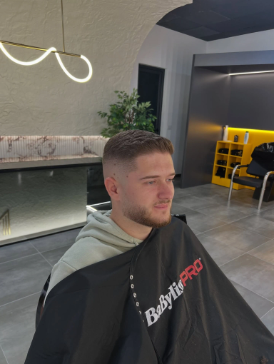 Maison Fade, 16